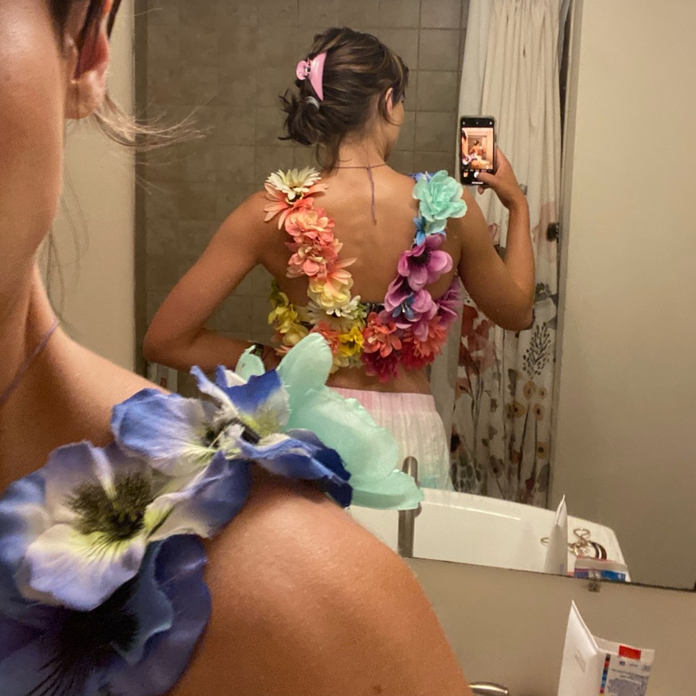 Rainbow flower top I made for pride month 🏳️‍🌈💕 size xs - Picture 3 of 4